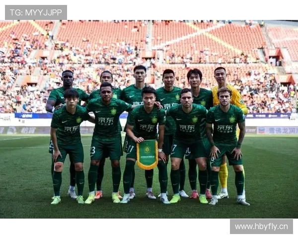 国安亚冠首发阵容揭晓张健智张玉宁领衔出战大埔球队